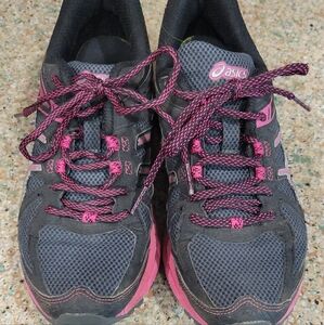 Asics Gel Sonoma Women's Size 7.5